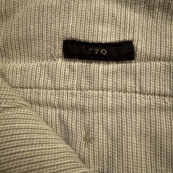 J. Crew Broken In style 770 Khaki Pants 34x32 - Picture 9 of 11